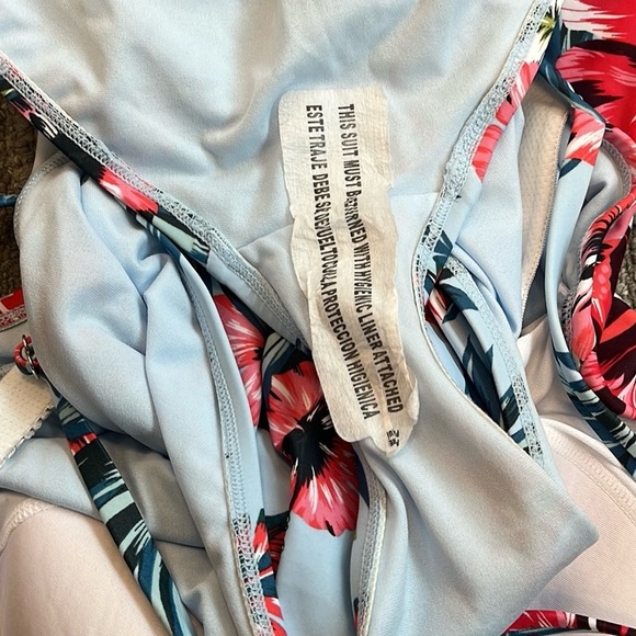 Kona Sol Swimsuit Tropical Floral One Piece XL New - Picture 9 of 9